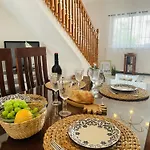 Дом отдыха Casa Encanto De By At Costa Del Sol Нерха